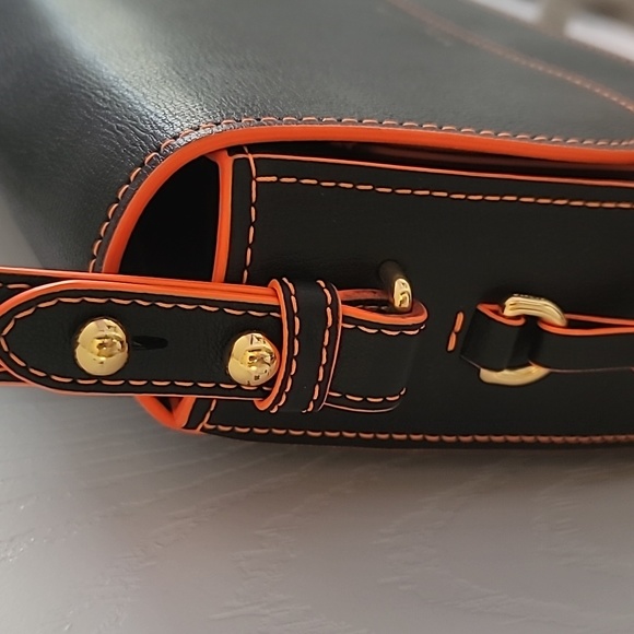 Marc Jacobs Black Leather Crossbody with Neon Orange Piping – Statement Bag - Picture 6 of 12